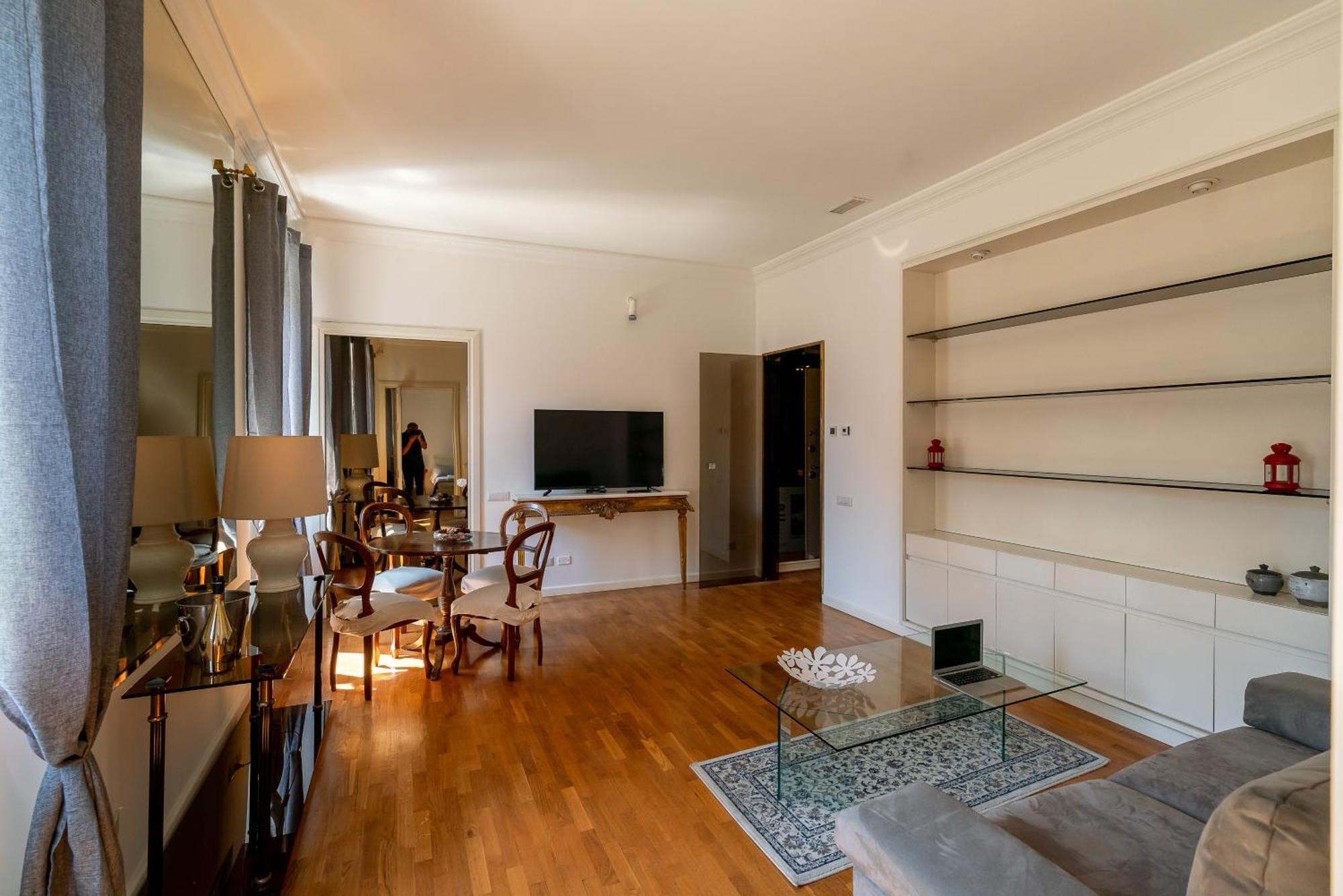 Casa Crispi 33 Rome